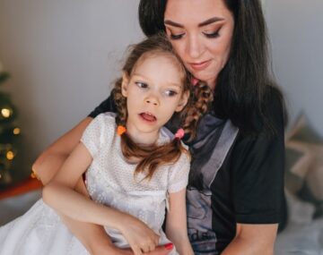 Средства гигиены и питание для Лизы