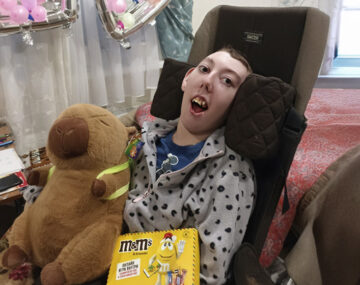 Оплата ЭЭГ-обследования и закупка питания