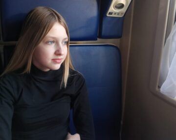 Платье с короткими рукавами